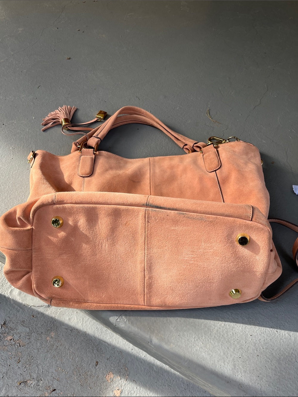 Elegant Blush Pink Suede Tote Handbag - Picture 4 of 11